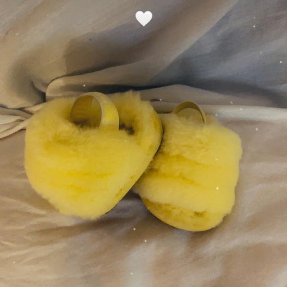 UGG Other - Infant Fluff Ugg slide yellow